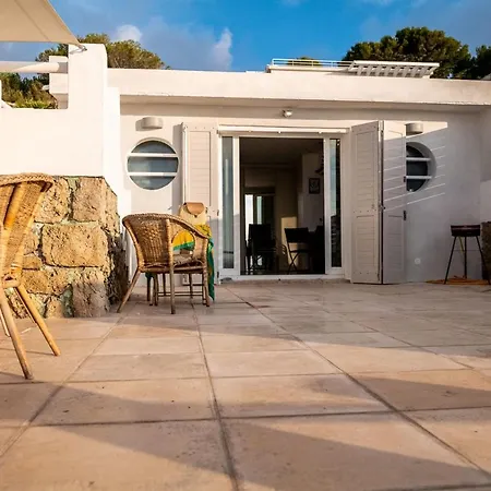 Bnb Renting Cap D'antibes Seafront Direct Access To The Sea アンティーブ