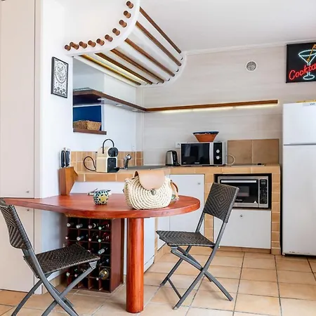 Bnb Renting Cap D'antibes Seafront Direct Access To The Sea אנטיב